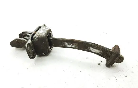 Opel Astra G Rear door check strap stopper