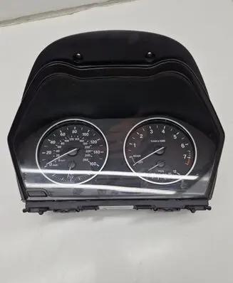 BMW X1 F48 F49 Speedometer (instrument cluster) 1764941 62106805181 6805181