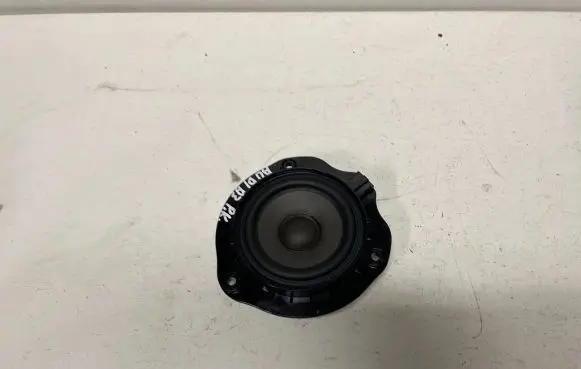 Audi A3 S3 8V Front door speaker 8V0035454