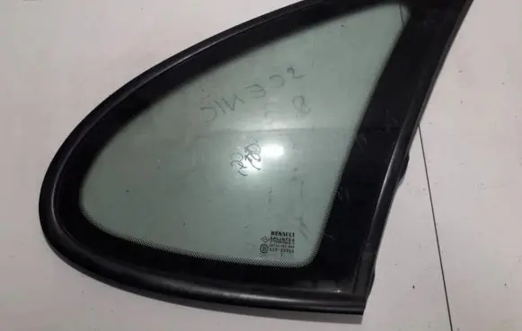Renault Scenic I Rear side window