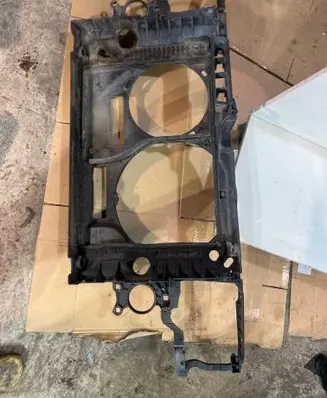 Audi A8 S8 D2 4D Radiator support slam panel 4D0805571J