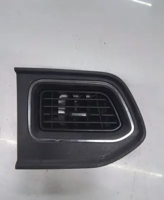 Renault Master III Dashboard side air vent grill/cover trim 682608914R
