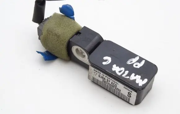 Mazda 6 Airbag deployment crash/impact sensor GJ6A57KC0