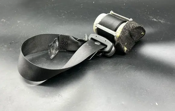 Ford Mondeo MK IV Rear seatbelt 6G9N611B68LG 6G9N611B68 6G9N611B68LG3YYW