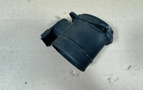 Peugeot 308 Mass air flow meter 9650010780 72834204