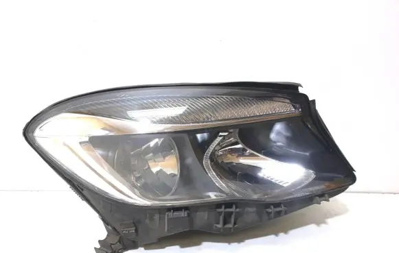 Mercedes-Benz GLA W156 Headlight/headlamp