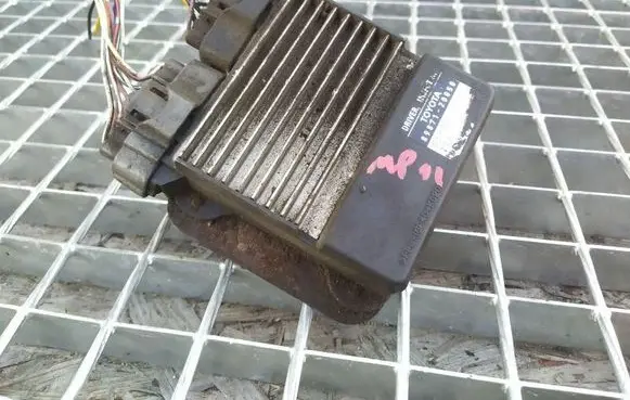 Toyota Avensis T250 Engine control unit/module ECU 89871-20050
