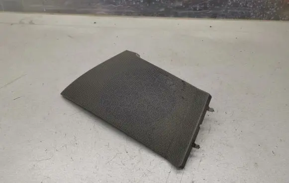 Volkswagen II LT Front door speaker cover trim 9016890108