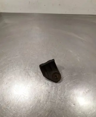 Hyundai Santa Fe Engine mounting bracket