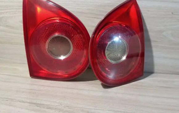 Volkswagen Golf V Tailgate rear/tail lights 1K6945093G 1K6945094G