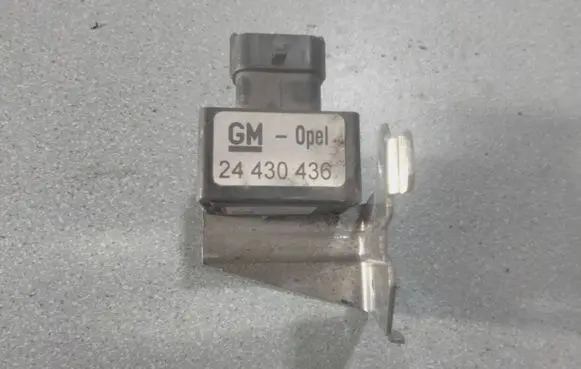 Opel Astra H Sensor 24430436