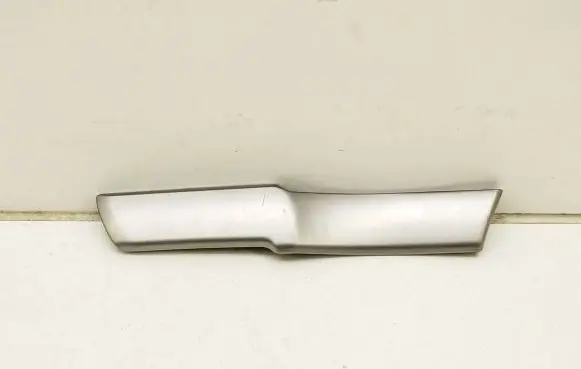 Subaru Outback Radio/GPS head unit trim 