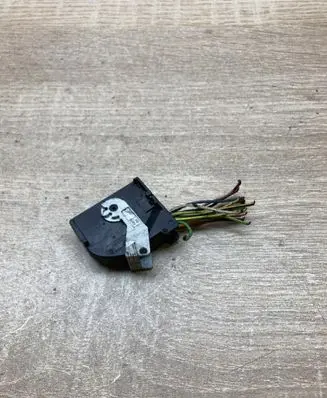 BMW 5 F10 F11 Plug wire 6913630