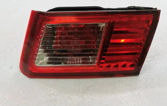 Honda Accord Tailgate rear/tail lights P7479R