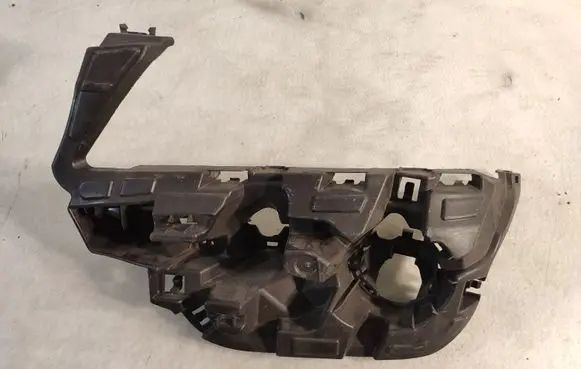 BMW X3 F25 Front bumper mounting bracket 7212955