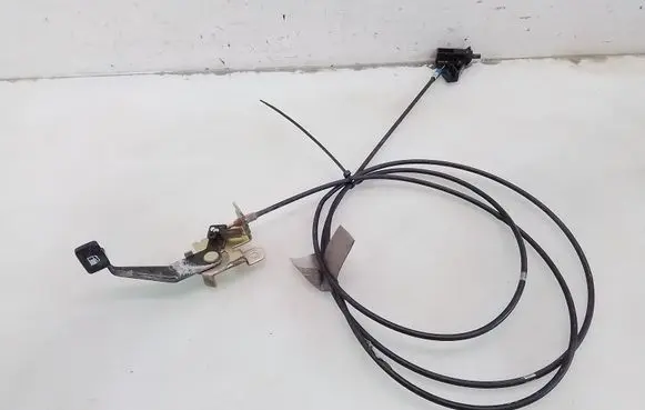 Suzuki Ignis Fuel cap release pull handle 