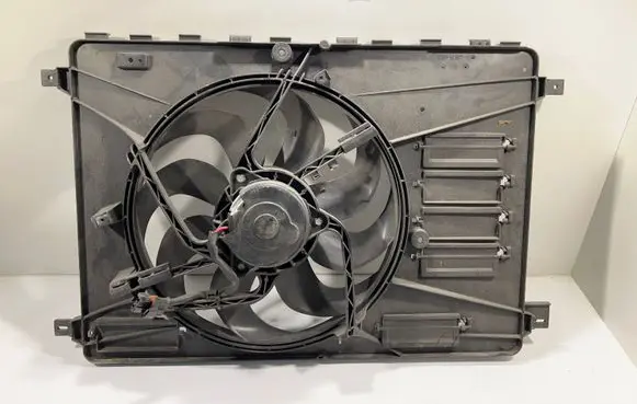 Volvo V40 Radiator cooling fan shroud 6G918C607GH
