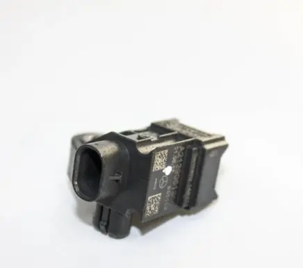 Mercedes-Benz GLC X253 C253 Airbag deployment crash/impact sensor A2139051300