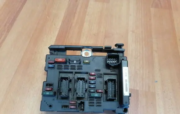 Peugeot 307 BSM Control unit 9650664180 BSMB2