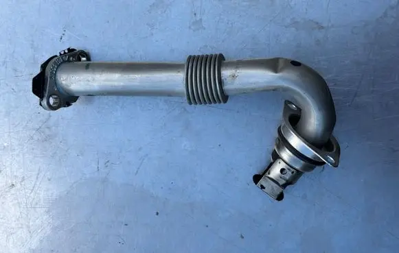 Mercedes-Benz Sprinter W907 W910 EGR valve line/pipe/hose A6541400702