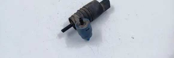 Audi A6 S6 C5 4B Windscreen/windshield washer pump