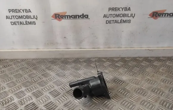 Toyota Prius (XW50) Thermostat/thermostat housing 