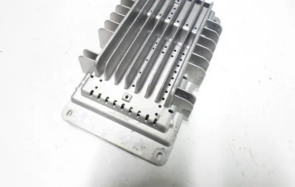 Audi A3 S3 8P Sound amplifier 8P3035223B 290328002
