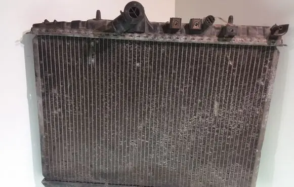 Peugeot 406 Coolant radiator