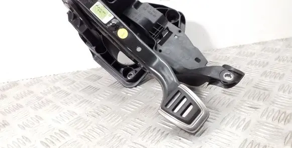 Skoda Rapid (NH) Brake pedal 6R1721058L