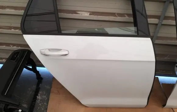Rear door
