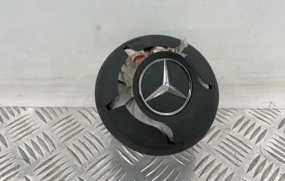 Mercedes-Benz C W205 Steering wheel airbag 0008608300 VK162203520219 0589P1000910