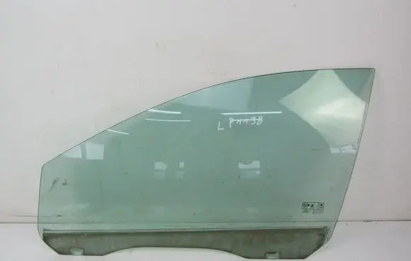 Ford Focus C-MAX Front door window glass four-door 