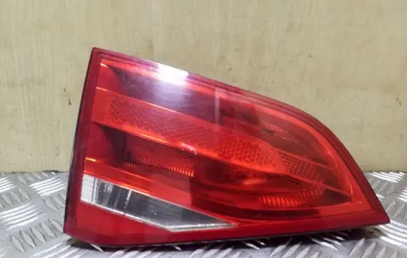 Audi A4 S4 B8 8K Tailgate rear/tail lights 8K5945093D