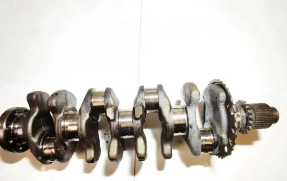 Toyota Avensis T250 Crankshaft 