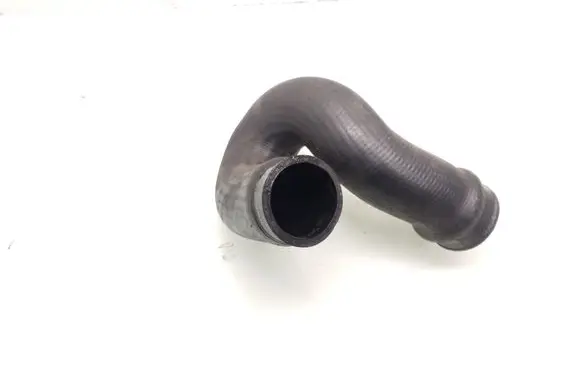 Audi A4 S4 B6 8E 8H Intercooler hose/pipe