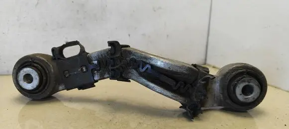 Rear upper control arm/wishbone