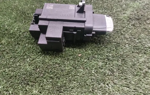 Audi A4 S4 B8 8K Ignition lock 8K0909131D 8K0909131 3880430102