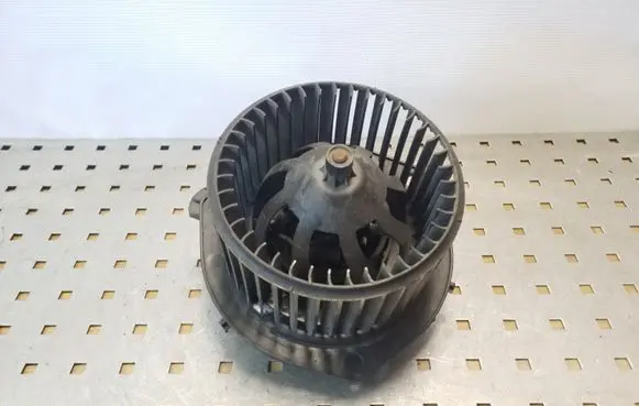 Iveco Daily 35 - 40.10 Heater fan/blower 570630200