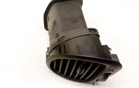 Volkswagen Sharan Dash center air vent grill 7m1819704f 95vwa018b08agw