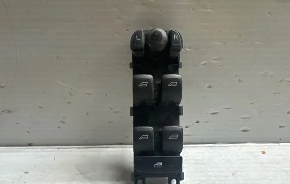 Volvo V70 Electric window control switch 31272004 09W371 SWEA05