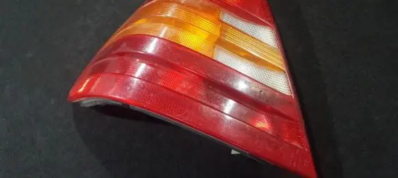 Mercedes-Benz C W202 Rear/tail lights 2028200364L UL03301-5205-05