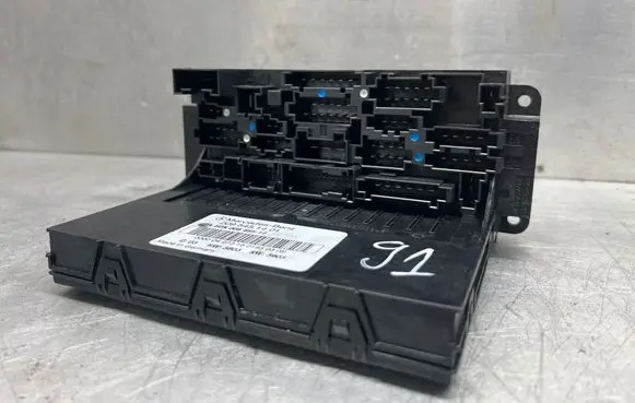 Mercedes-Benz CLK A209 C209 Fuse box set 2095451401 5DK00848512