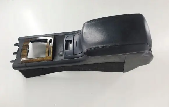 Citroen C6 Center console