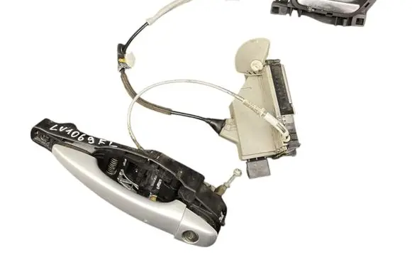 Citroen DS4 Front door lock 45077185 9660525480 9685950377