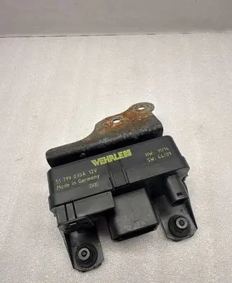 Mercedes-Benz C W203 Glow plug pre-heat relay 51799030A
