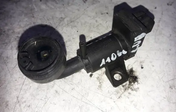 Saab 9-5 Vacuum valve 9189002