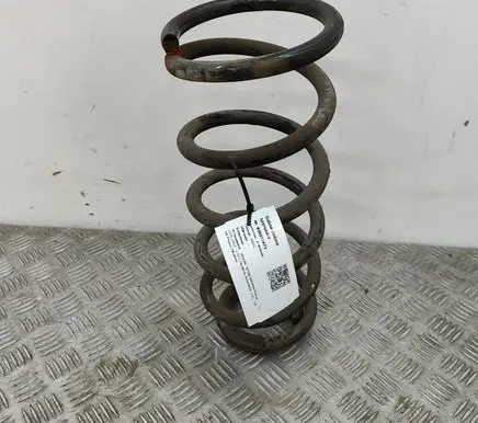 Nissan Navara D23 Rear coil spring 550204JW7A