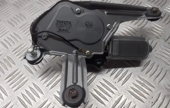 Toyota Avensis T250 Wiper motor 85130-05100