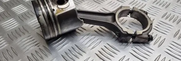 Renault Scenic I Piston with connecting rod