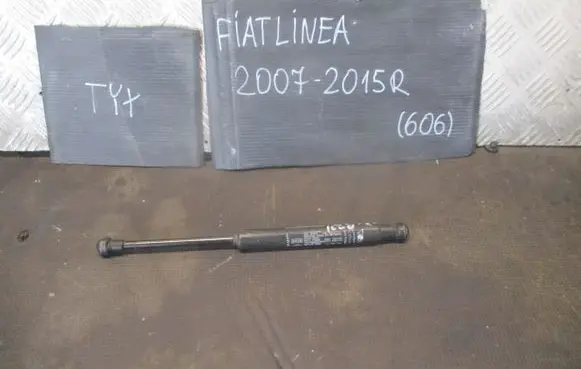 Fiat Linea Tailgate/trunk/boot tension spring 